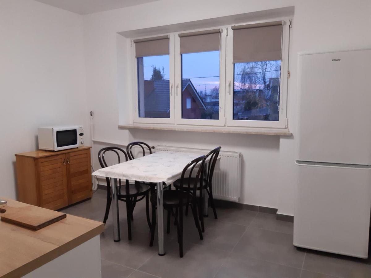 Kwatery Pokoje Mira Poznań Buitenkant foto