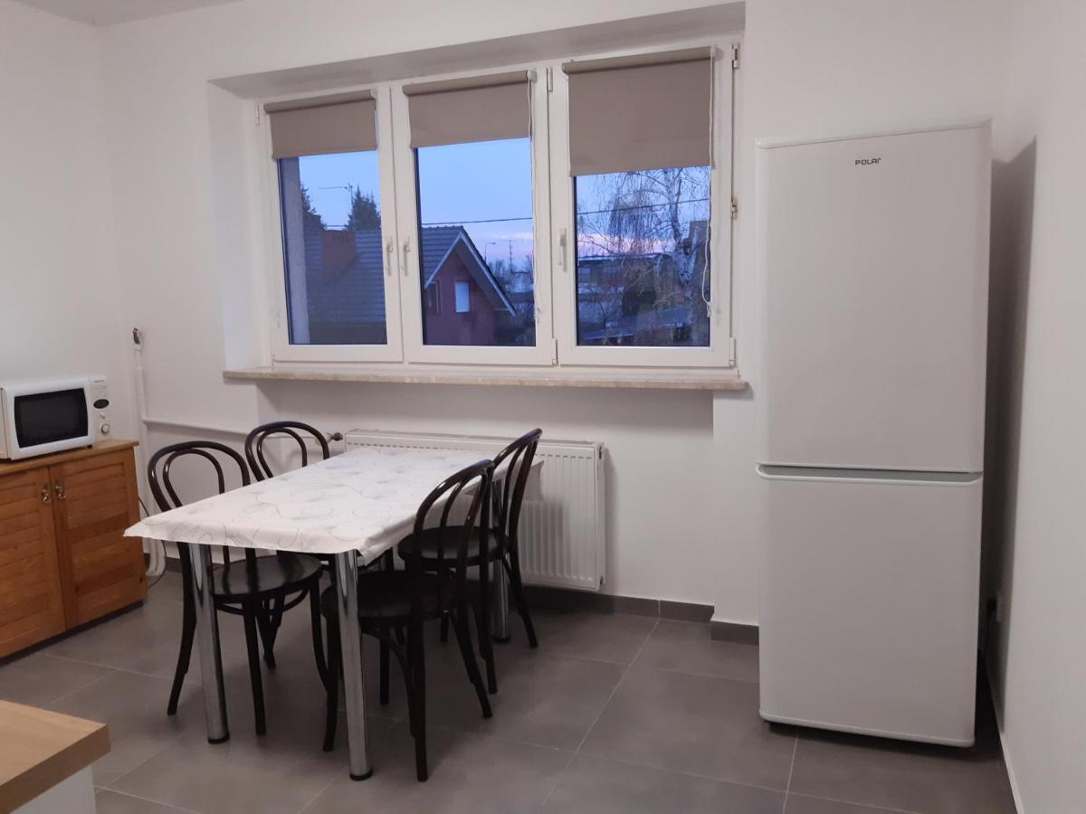 Kwatery Pokoje Mira Poznań Buitenkant foto